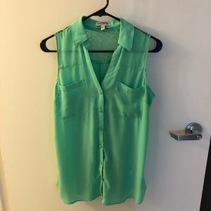 Express sleeveless portofino shirt original fit